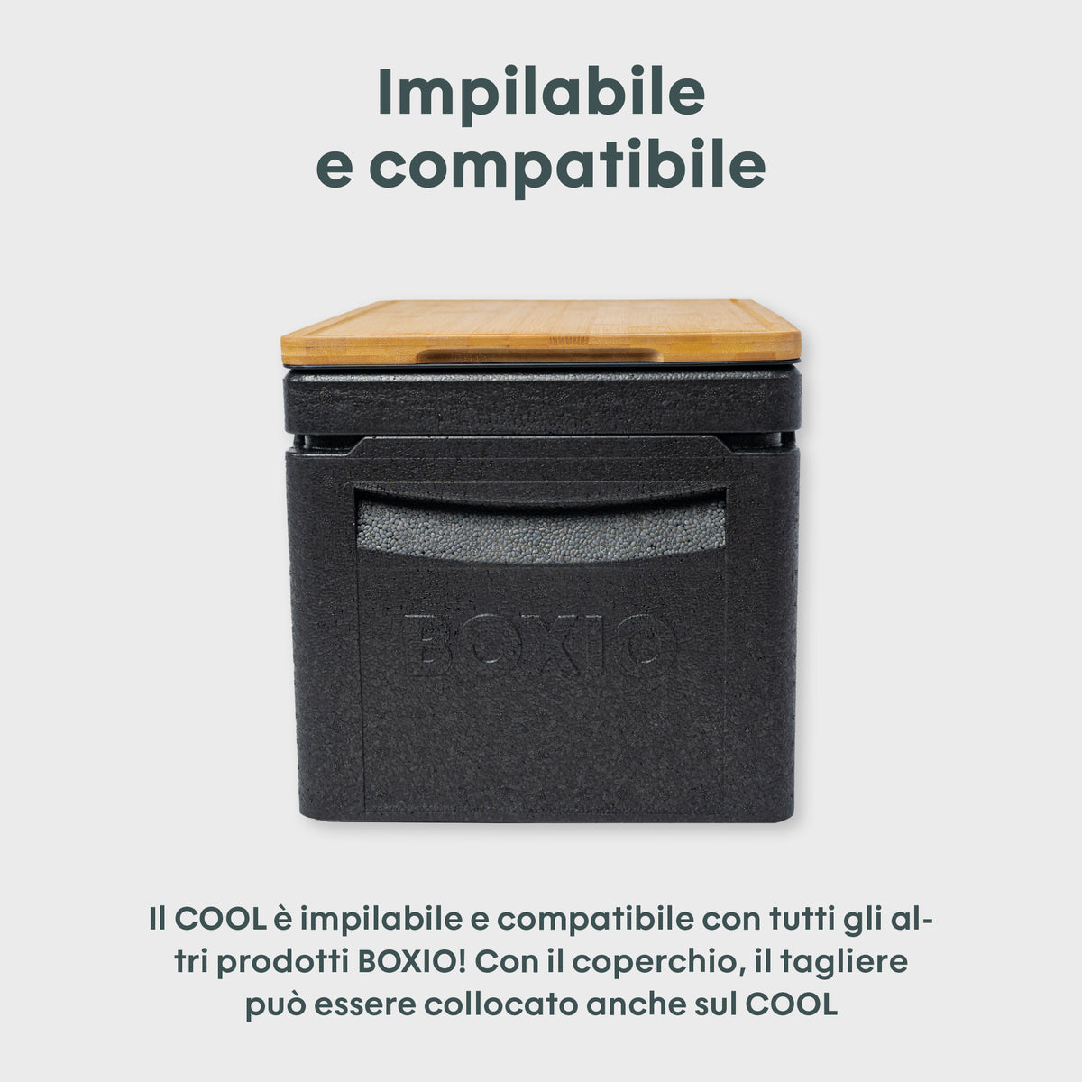Schwarze Box mit Holzdeckel, geeignet zur Stapelung und kompatibel mit anderen BOXIO-Produkten.