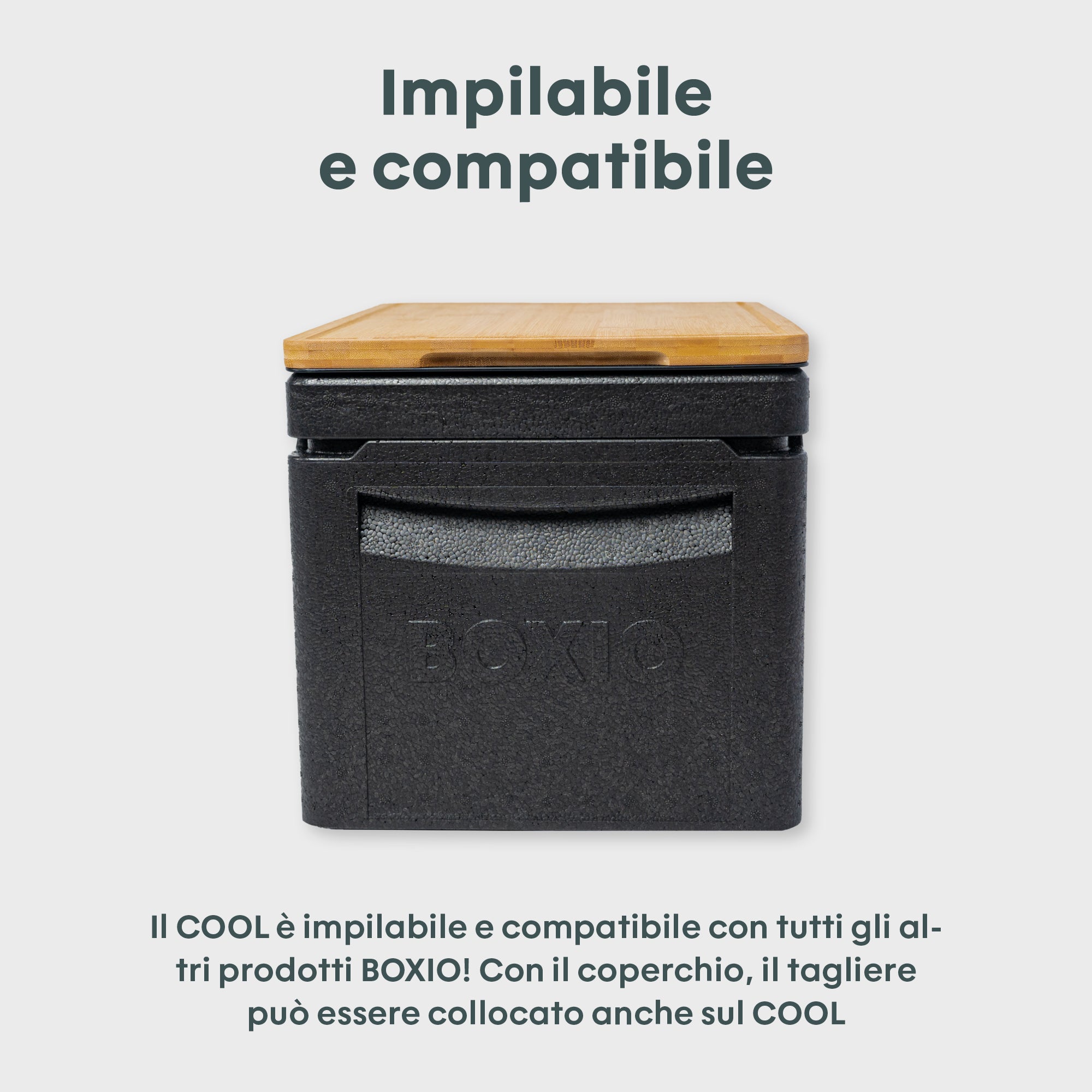 Schwarze Box mit Holzdeckel, geeignet zur Stapelung und kompatibel mit anderen BOXIO-Produkten.
