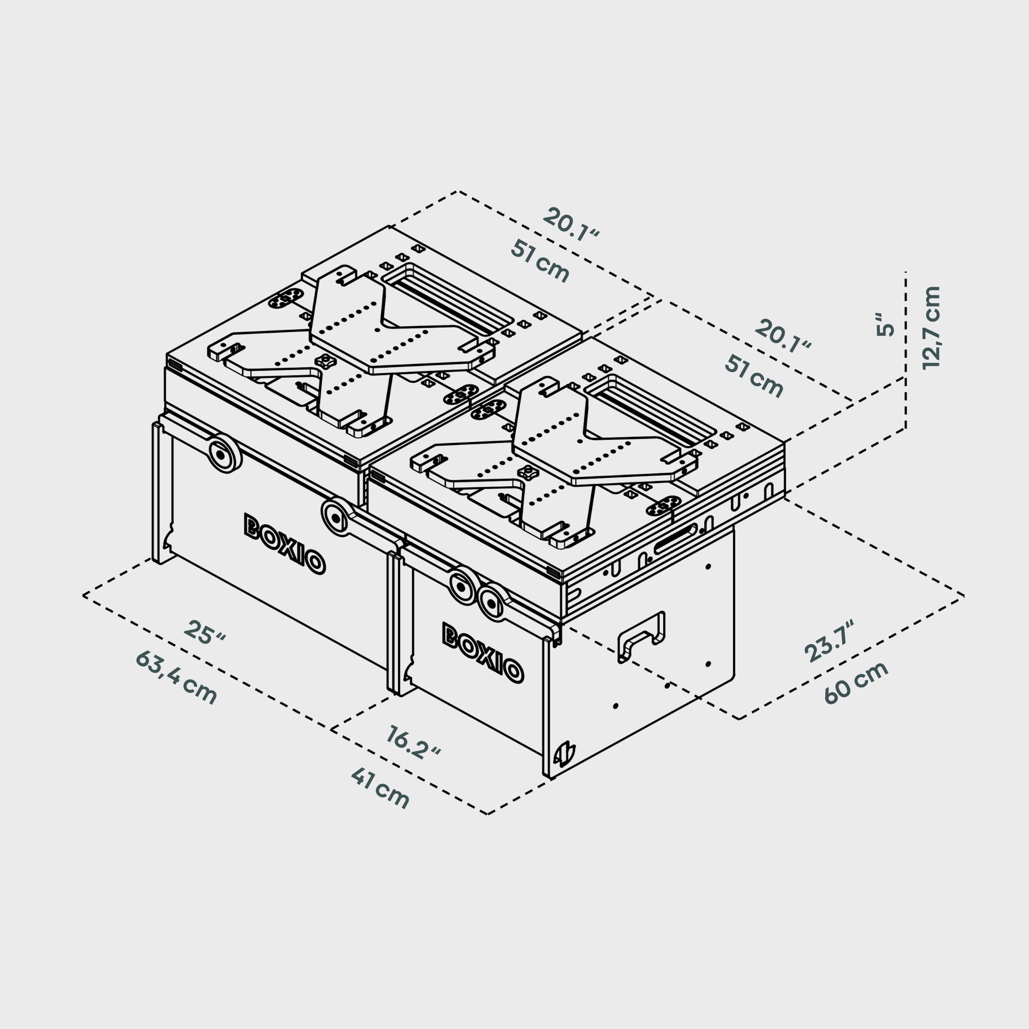 Technische Illustration von zwei Boxen mit Maßen und Details zur Konstruktion, beschriftet mit „BOXIO“.