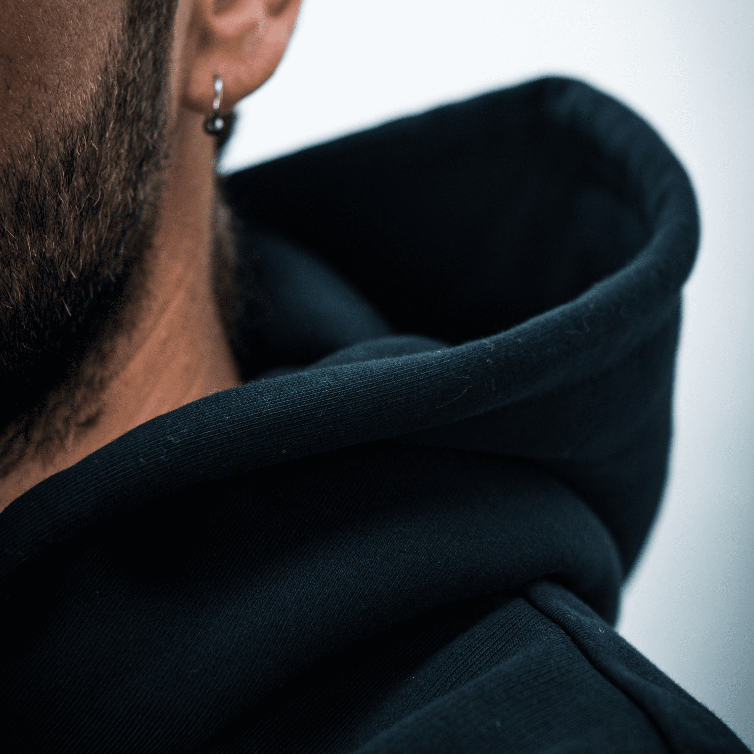 HOODIE SCHWARZ